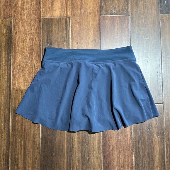 Nike Ladies Skort  - Picture 1 of 4